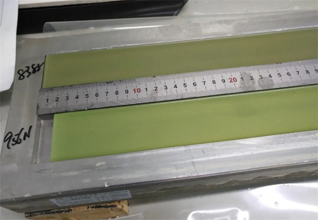 AOC力聯(lián)思Synolite新麗材樹脂與常規(guī)樹脂的線收縮對(duì)比效果