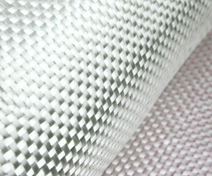 高品質(zhì)玻璃纖維布 巨石無堿玻纖布方格布 無捻粗紗布04玻纖布廠家 06,08無堿方格布 玻璃鋼船艇/板材/管道增強(qiáng)玻纖布成型工藝 玻璃鋼增強(qiáng)材料