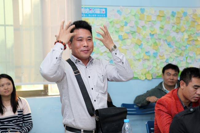 廣州博皓復(fù)合材料有限公司第六期玻璃鋼模具操作培訓班