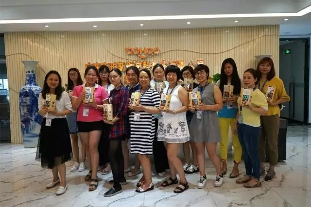 博皓大家庭祝各位母親們節(jié)日快樂！平安幸福！